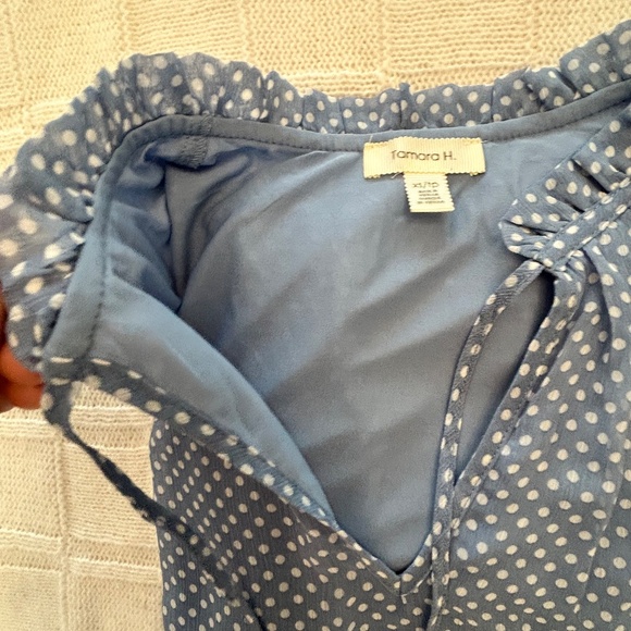 Lined cap sleeve pull over blouse - Picture 3 of 3